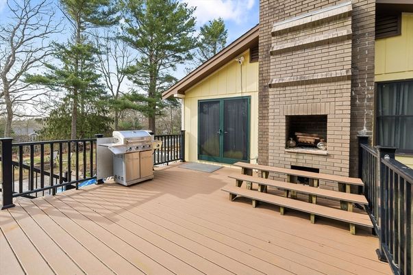 Exterior, Fireplace