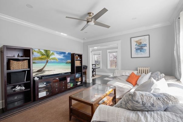Interior, Living room