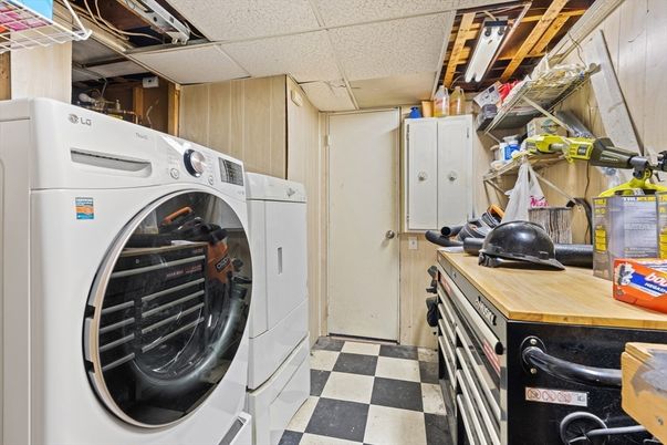 Interior, Washer