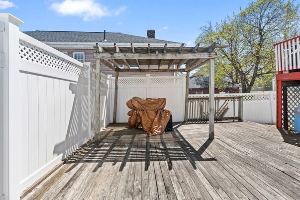 Exterior, Wood Texture Flooring