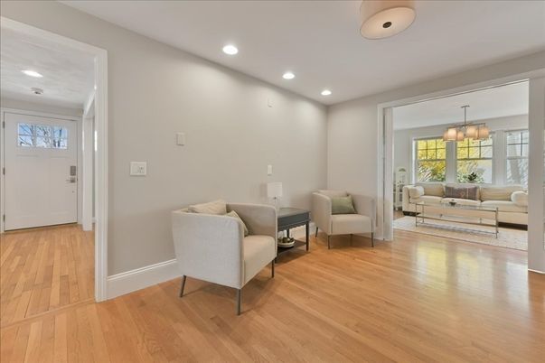 Interior, Living room, Pendant Lights, Recessed Lighting, Wood Texture Flooring