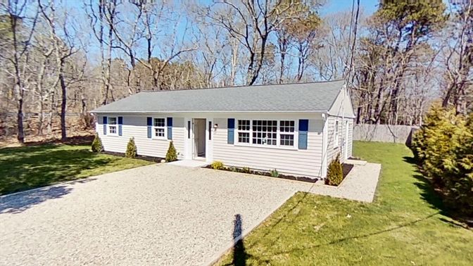 Backyard, Exterior, Facade, Cape Cod