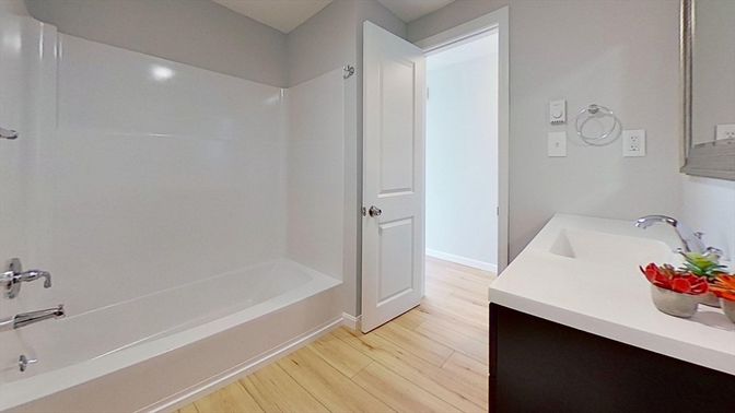Bathroom, Interior, Recessed Lighting, Wood Texture Flooring
