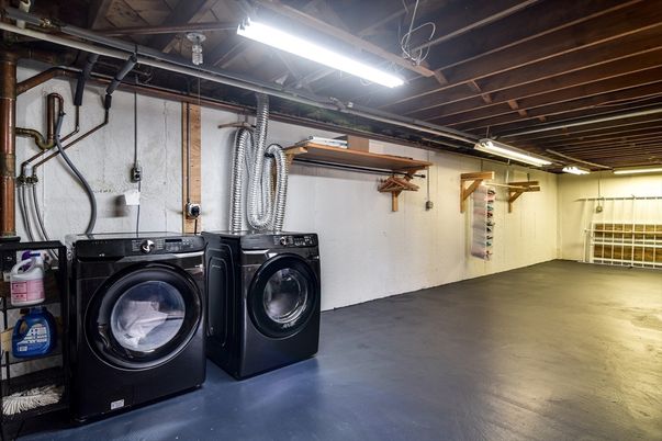 Interior, Washer