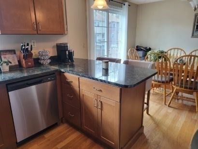 Dining room, Interior, Kitchen, Stainless Steel Appliances, Wood Texture Flooring