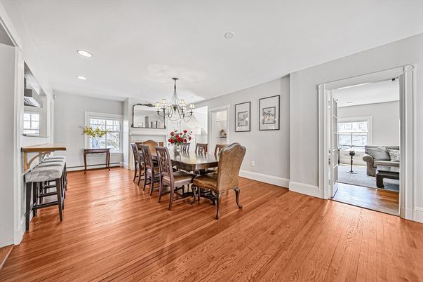 Chandelier, Dining room, Interior, Recessed Lighting, Wood Texture Flooring