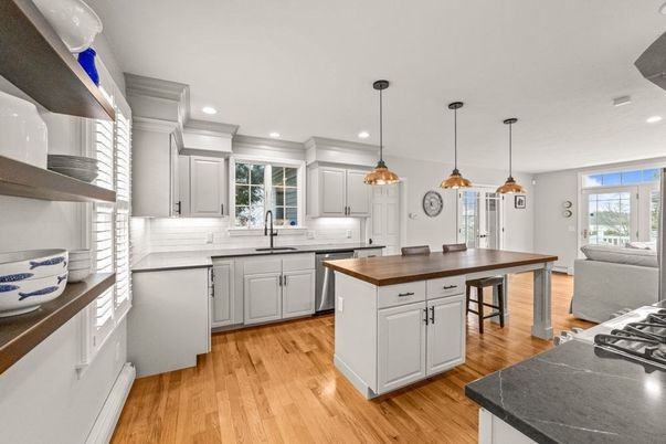 Interior, Kitchen, Pendant Lights, Recessed Lighting, Wood Texture Flooring