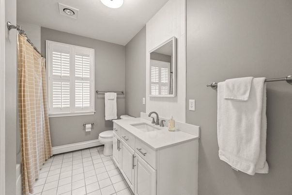 Bathroom, Interior