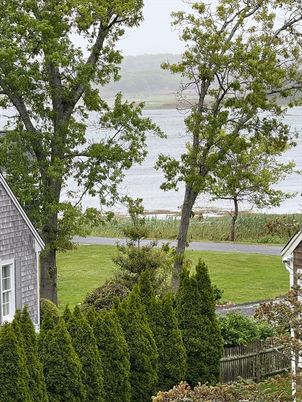 Exterior, Water