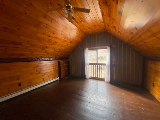 Empty room, Interior, Wooden Ceilings, Wood Texture Flooring, Wooden Walls