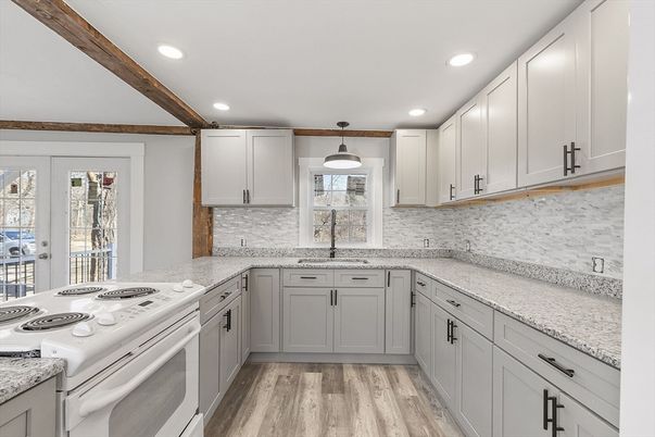 Interior, Kitchen, Pendant Lights, Recessed Lighting, Wood Texture Flooring