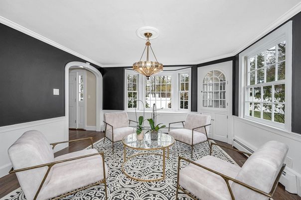 Interior, Living room, Pendant Lights, Wood Texture Flooring