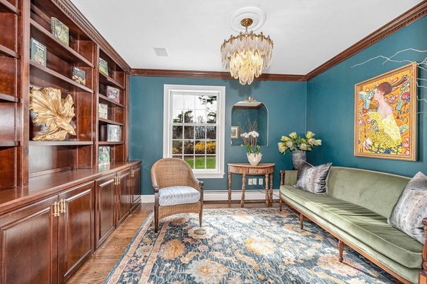 Chandelier, Interior, Wood Texture Flooring
