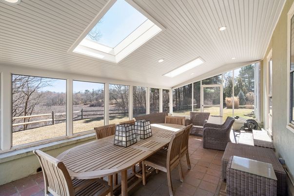 Dining room, Interior, Recessed Lighting, Sun Room