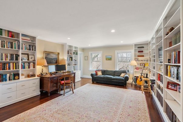 Home Office, Interior, Recessed Lighting, Wood Texture Flooring