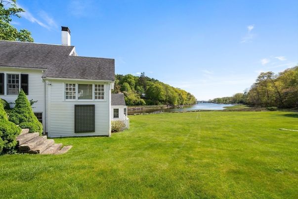 Backyard, Exterior, Water