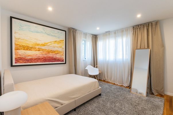 Bedroom, Interior, Recessed Lighting