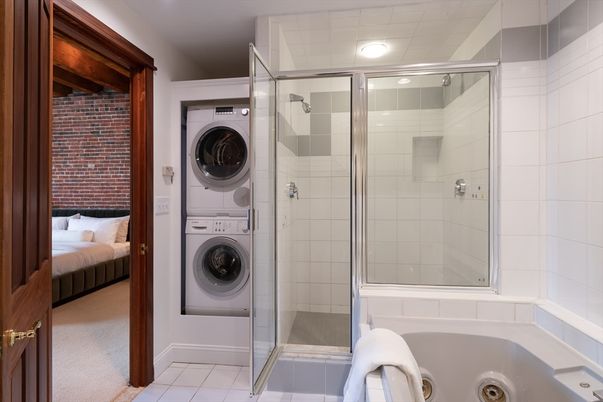 Bathroom, Bedroom, Glass Shower, Interior, Recessed Lighting, Washer