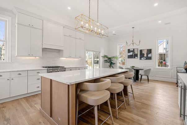 Chandelier, Dining room, Interior, Kitchen, Pendant Lights, Recessed Lighting, Stainless Steel Appliances, Wood Texture Flooring
