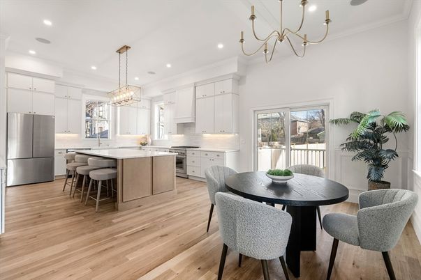 Chandelier, Dining room, Interior, Kitchen, Pendant Lights, Recessed Lighting, Stainless Steel Appliances, Wood Texture Flooring