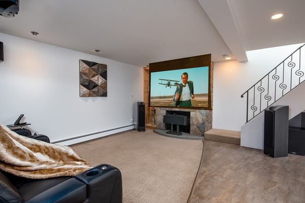 Fireplace, Interior, Recessed Lighting
