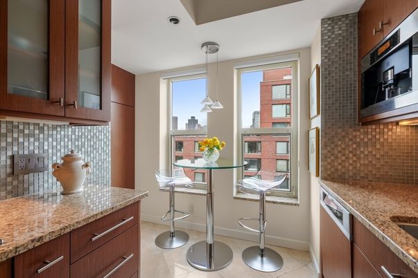 Interior, Kitchen, Pendant Lights