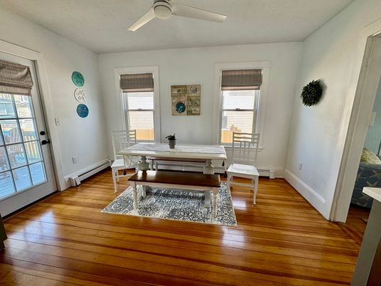 Dining room, Interior, Wood Texture Flooring