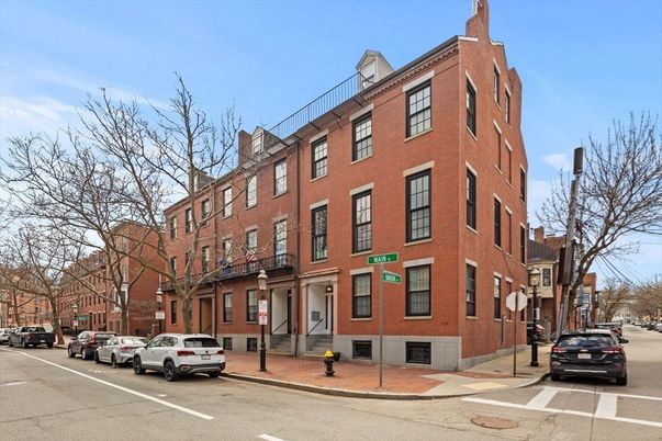 Exterior, Facade, Brick Facade, Condo Building