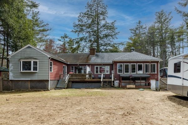 Backyard, Exterior, Facade, Log Home