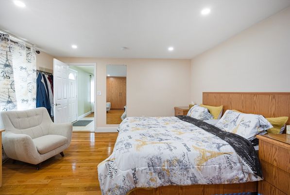 Bedroom, Interior, Recessed Lighting, Wood Texture Flooring