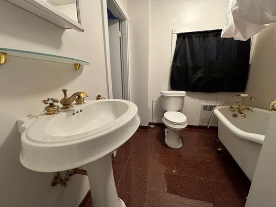 Bathroom, Free Standing Baths, Interior
