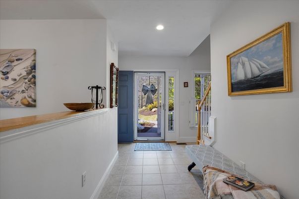 Interior, Recessed Lighting