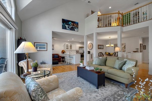 Chandelier, Dining room, Interior, Kitchen, Living room, Recessed Lighting, Wood Texture Flooring