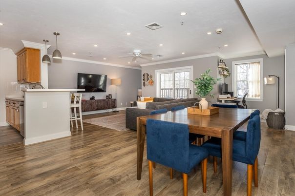 Dining room, Interior, Kitchen, Living room, Pendant Lights, Recessed Lighting, Wood Texture Flooring