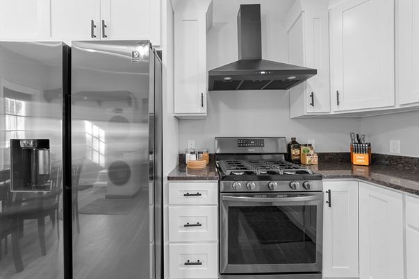 Interior, Kitchen, Stainless Steel Appliances
