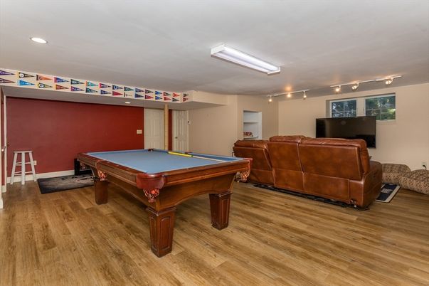 Billiard Table, Game Room, Interior, Recessed Lighting, Wood Texture Flooring