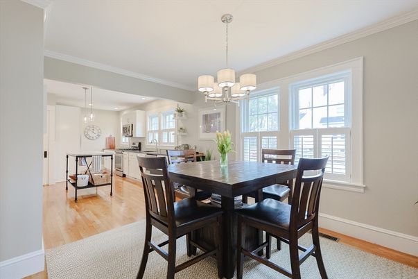 Chandelier, Dining room, Interior, Pendant Lights, Recessed Lighting, Wood Texture Flooring