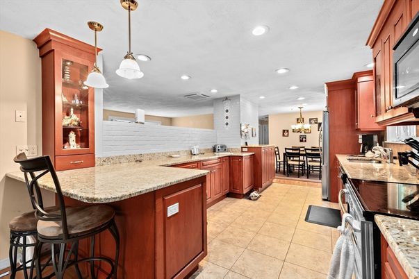 Chandelier, Dining room, Interior, Kitchen, Pendant Lights, Recessed Lighting
