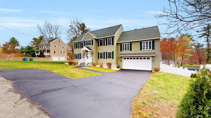 Attached, Backyard, Exterior, Facade, Georgian
