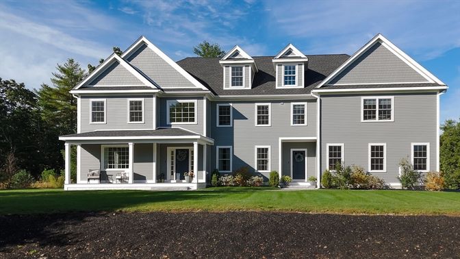 Exterior, Facade, Farmhouse