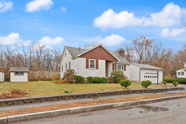 Detached Garage, Exterior, Facade, Farmhouse