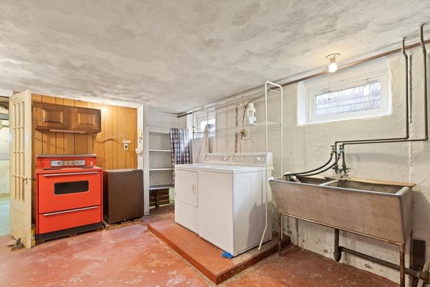 Interior, Washer