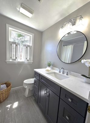 Bathroom, Dual Sink Vanities, Interior