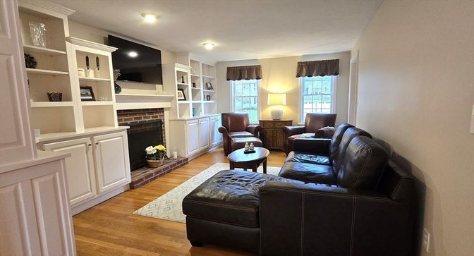 Fireplace, Interior, Living room, Recessed Lighting, Wood Texture Flooring