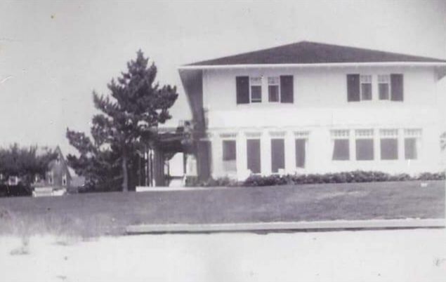 Exterior, Facade, Georgian