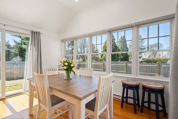 Dining room, Interior, Recessed Lighting, Wood Texture Flooring