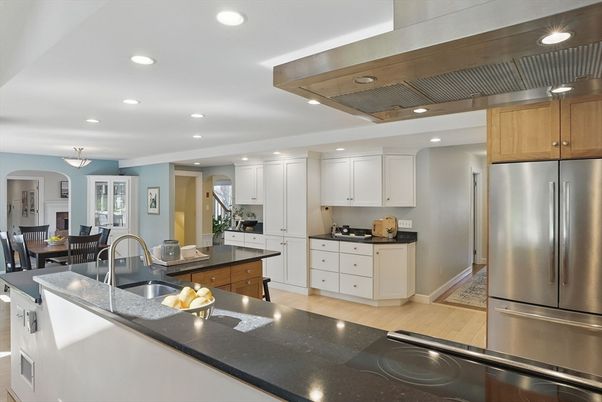Dining room, Interior, Kitchen, Recessed Lighting, Stainless Steel Appliances, Wood Texture Flooring