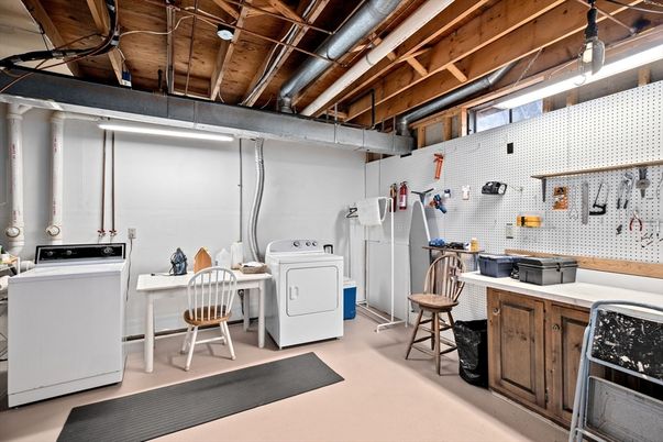 Interior, Washer, Wooden Beams, Wooden Ceilings