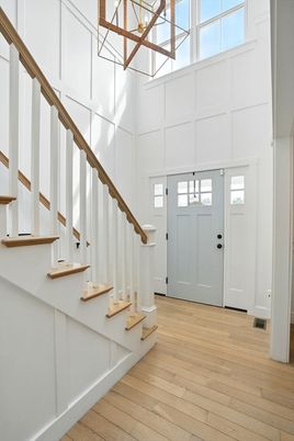 Interior, Pendant Lights, Wood Texture Flooring