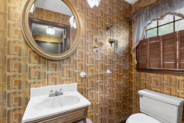 Bathroom, Interior
